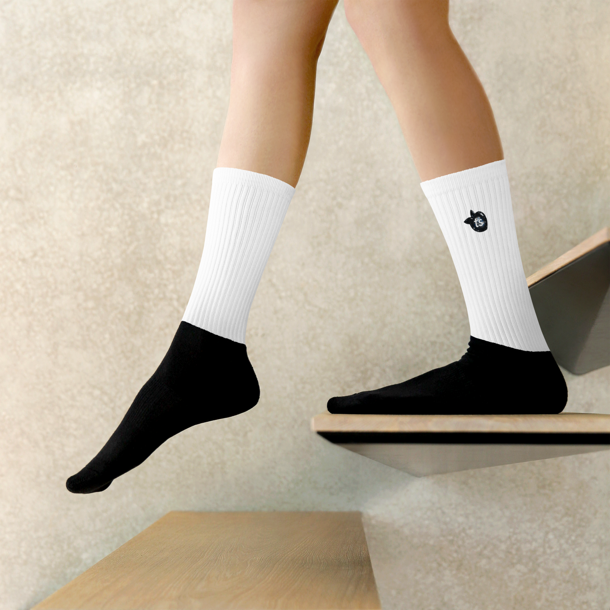 tsgabrielle® • Pour Elle • Chaussettes • Pêche Noire - View 6